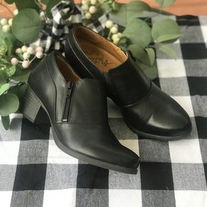 Natural Soul shoe boots